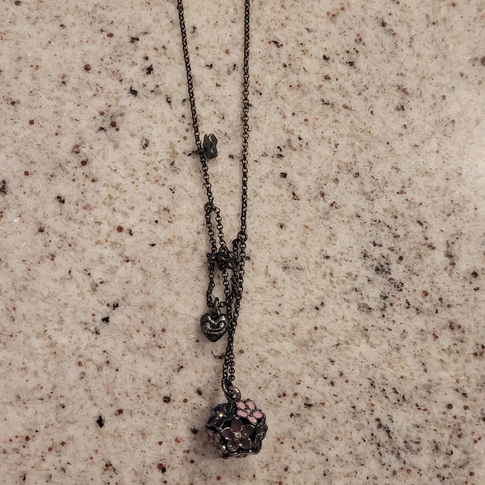 Juicy Couture Flower Cluster Necklace